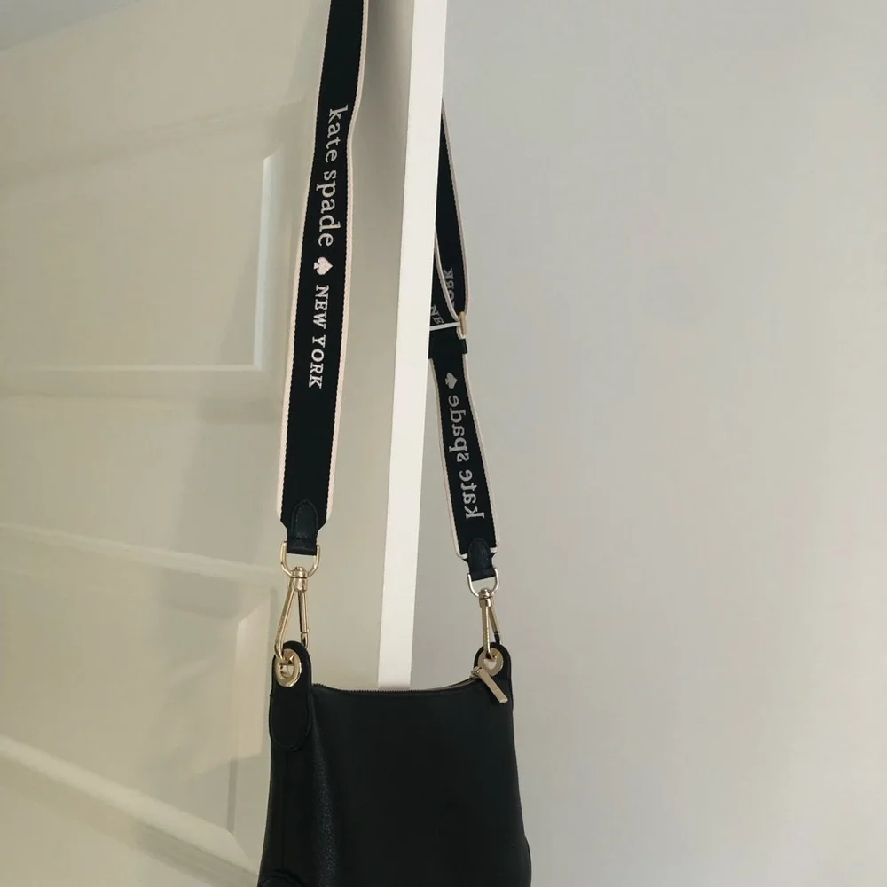 NEW Kate Spade small pebbled leather black Rosie crossbody purse. Brand new